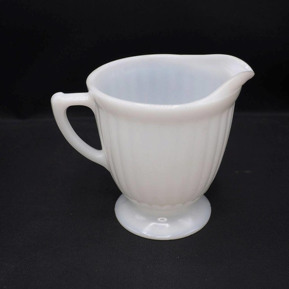 Macbeth Evans Monax Petalware White Creamer Sugar Set - Picture 3 of 6